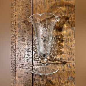 Heisey Lariat Vase with Orchid Etch